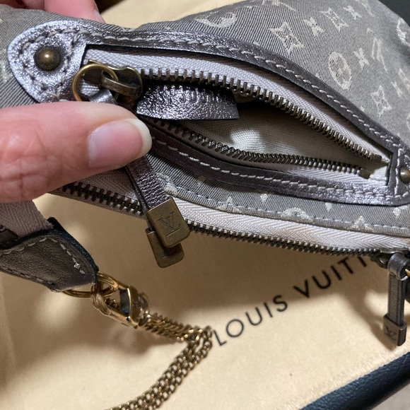 💯 Auth Louis Vuitton mini lin Cles (wristlet) - Picture 3 of 7